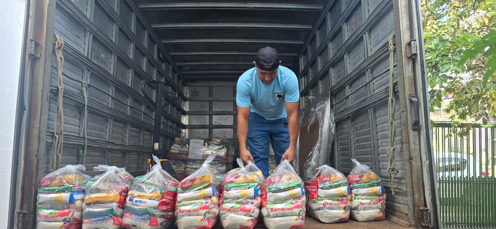 SOLIDARIEDADE - Energisa entrega cestas básicas para Superintendência Municipal de Desenvolvimento de Porto Velho